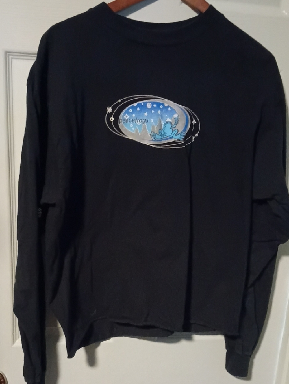 Black Long Sleeve Graphic Tee with Blue Frog Design
